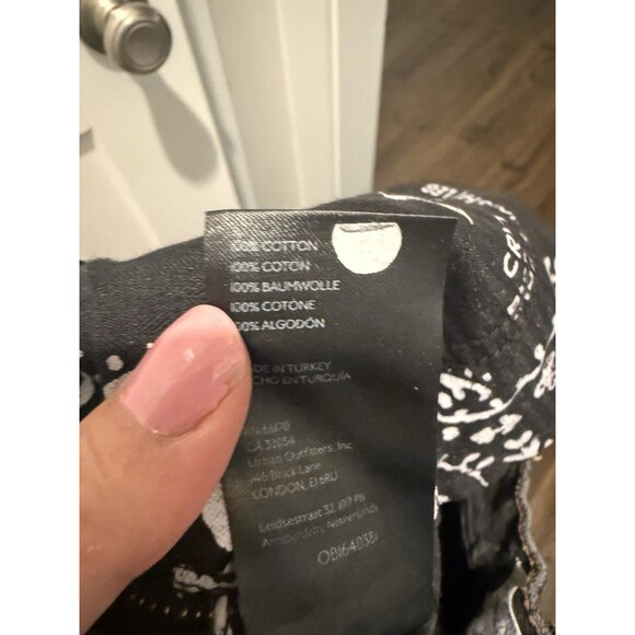 We The Free People Jeans 26 Gray Curvy Siren Low Rise Straight Stonewash Button - Picture 5 of 5